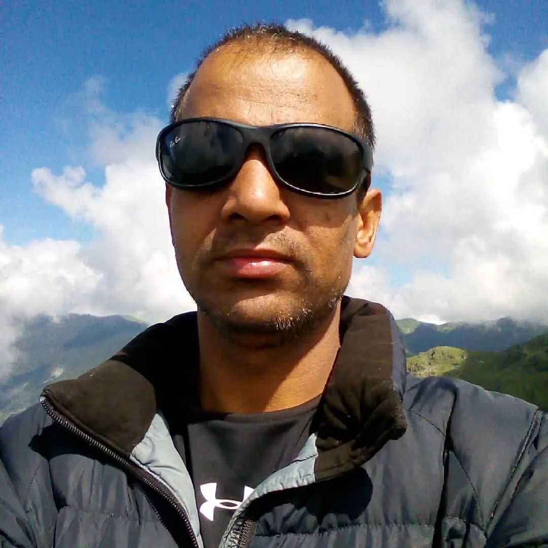 Devendra Shah – Trek Leader